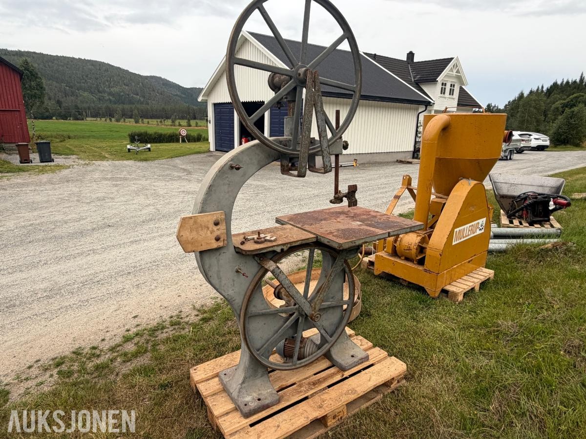 Båndsag med el motor